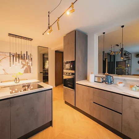 Shades Of Napoca - Artitude Kolozsvár