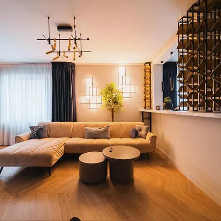 Shades Of Napoca - Artitude