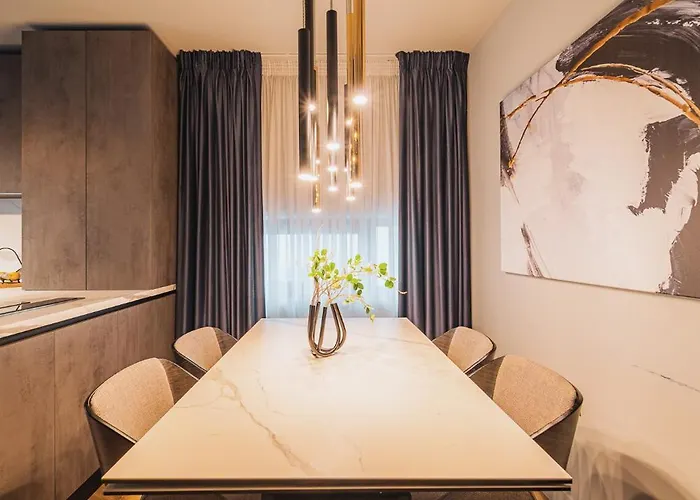 Shades Of Napoca - Artitude Apartmán Kluž