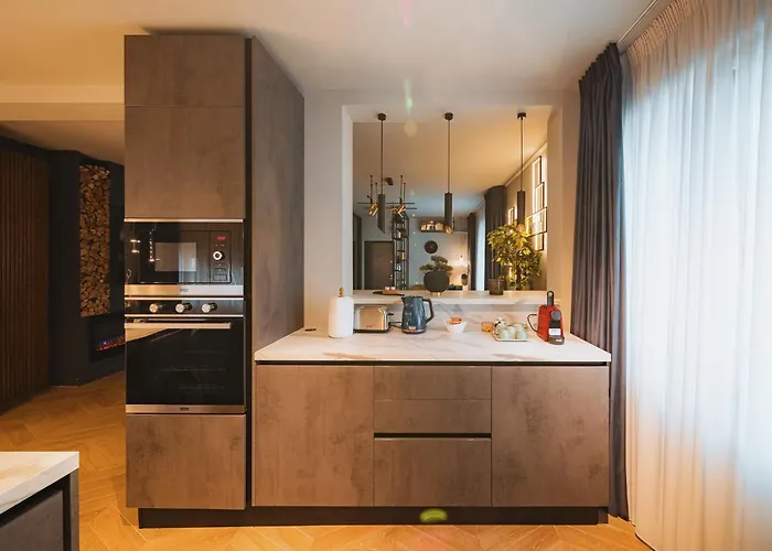 Shades Of Napoca - Artitude *