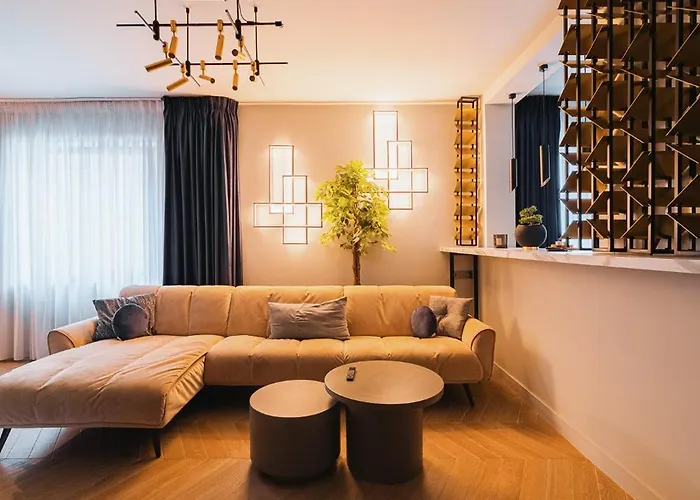 Shades Of Napoca - Artitude