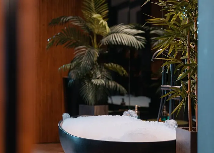 Shades Of Napoca - Artitude Apartmán