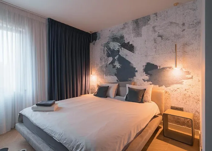 Shades Of Napoca - Artitude Apartmán *